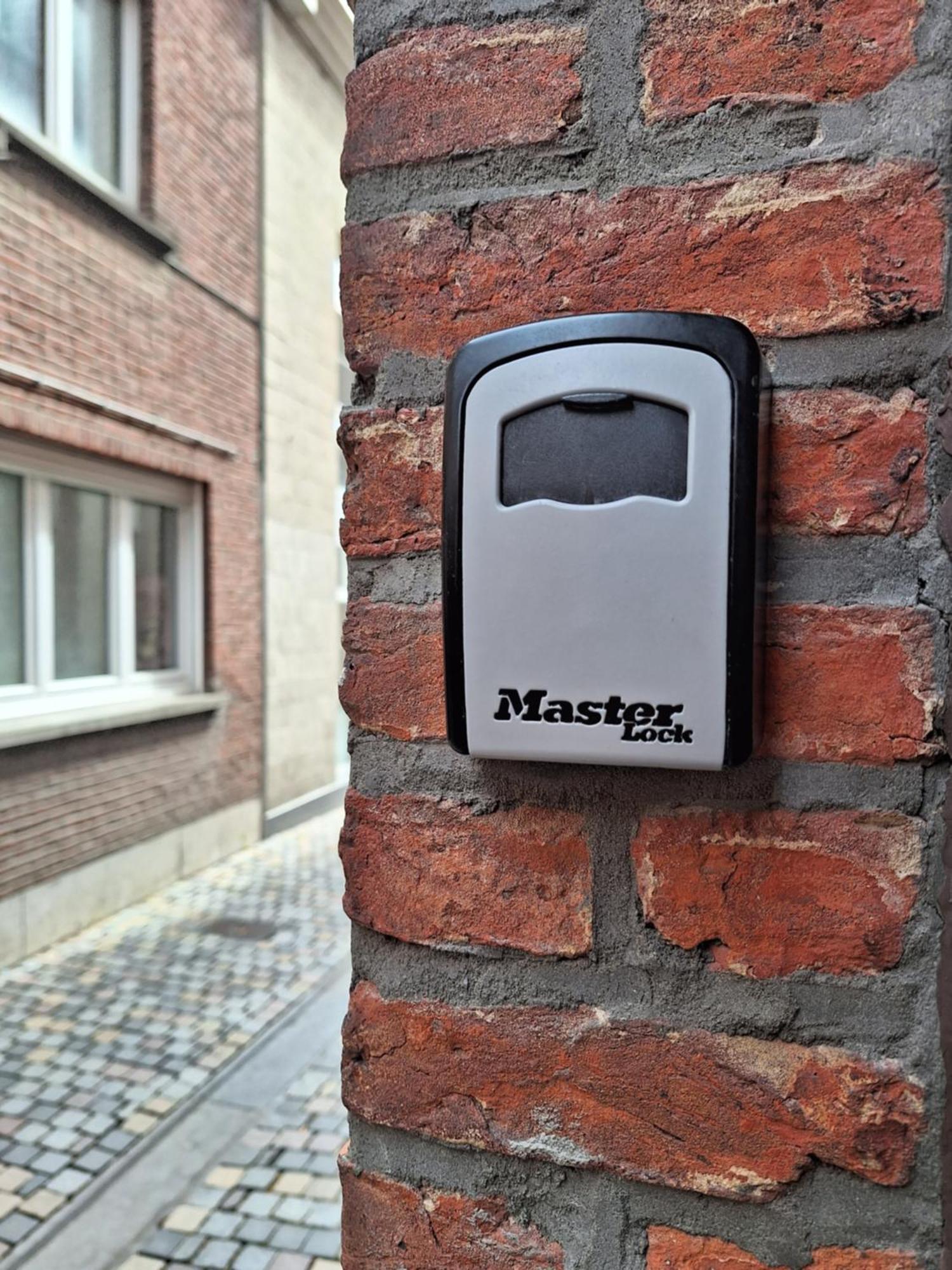 Huis Alna 3 Malinas Exterior foto